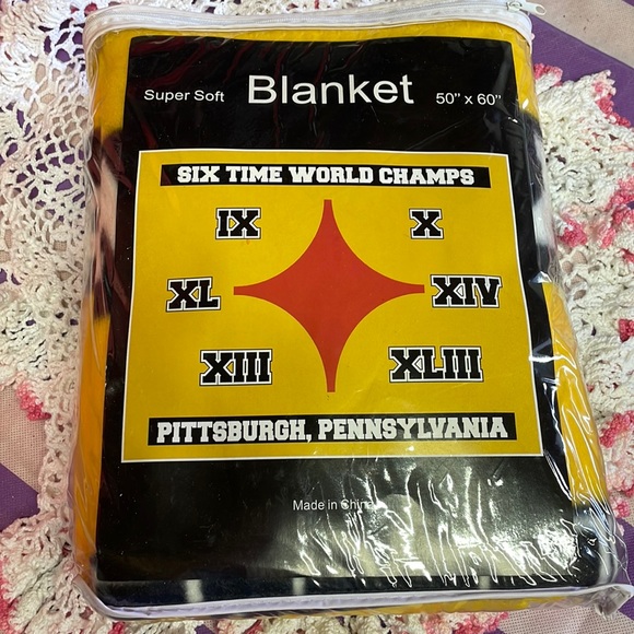 Pittsburgh Steelers Other - Pittsburgh Steelers Six Time World Champs Blanket New in package